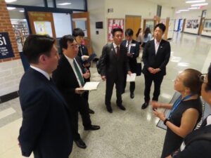 20250502　訪米Walt Whitman High School（公立高校）視察2