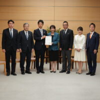 20251111　経済対策の申し入れ