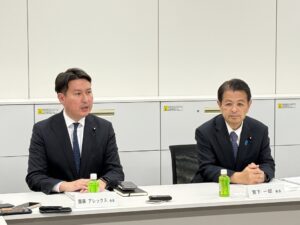 20251111　統治機構改革の進め方について自民党と協議